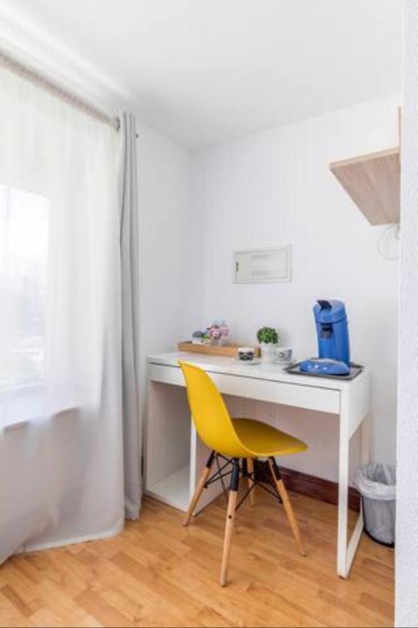 Vila Cristina Valdemorillo ภายนอก รูปภาพ